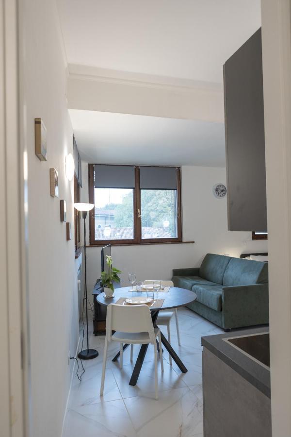 Santa Marta Apartments ミラノ エクステリア 写真